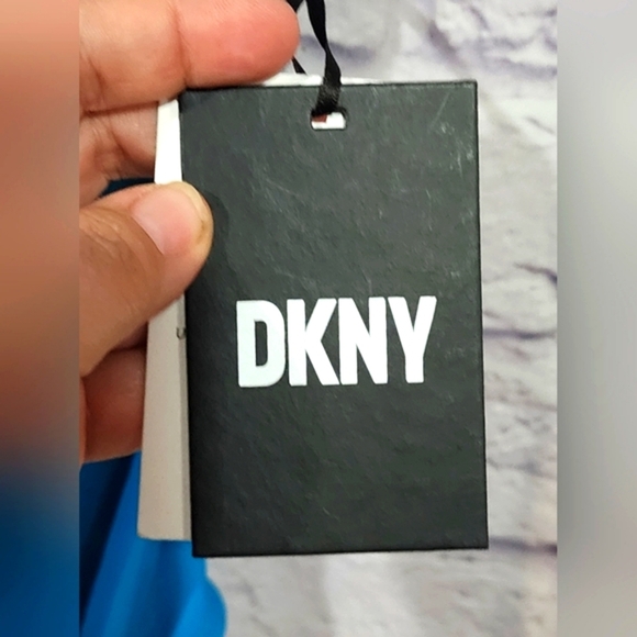 DKNY Women's Logo Cross Back One-Piece Swimsuit Turqouise Size Large NEW - Picture 8 of 9